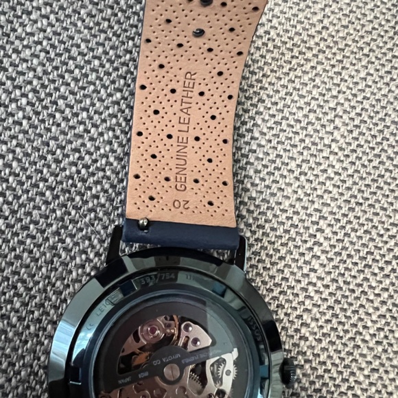 Fossil limited edition mechanical watch - Picture 6 of 7